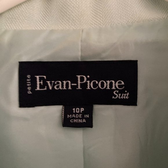 Evan Picone Pantsuit - Picture 2 of 2